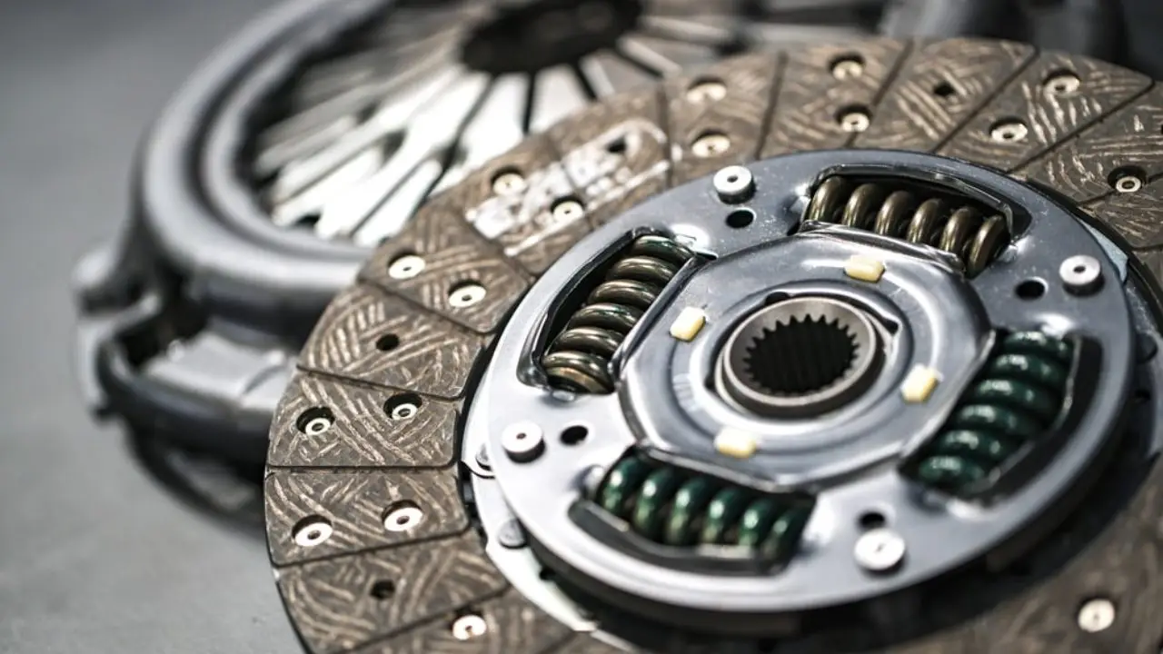 Como cuidar da embreagem do seu carro corretamente
