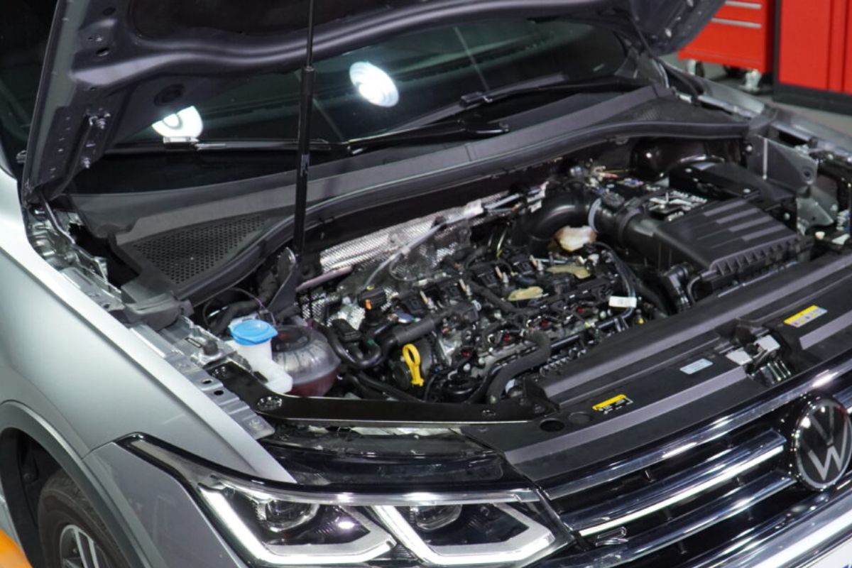 Novo Volkswagen Tiguan R-Line 2027: 272 cv e Tração Integral Fazem Frente ao BYD Song e ao Haval H6?