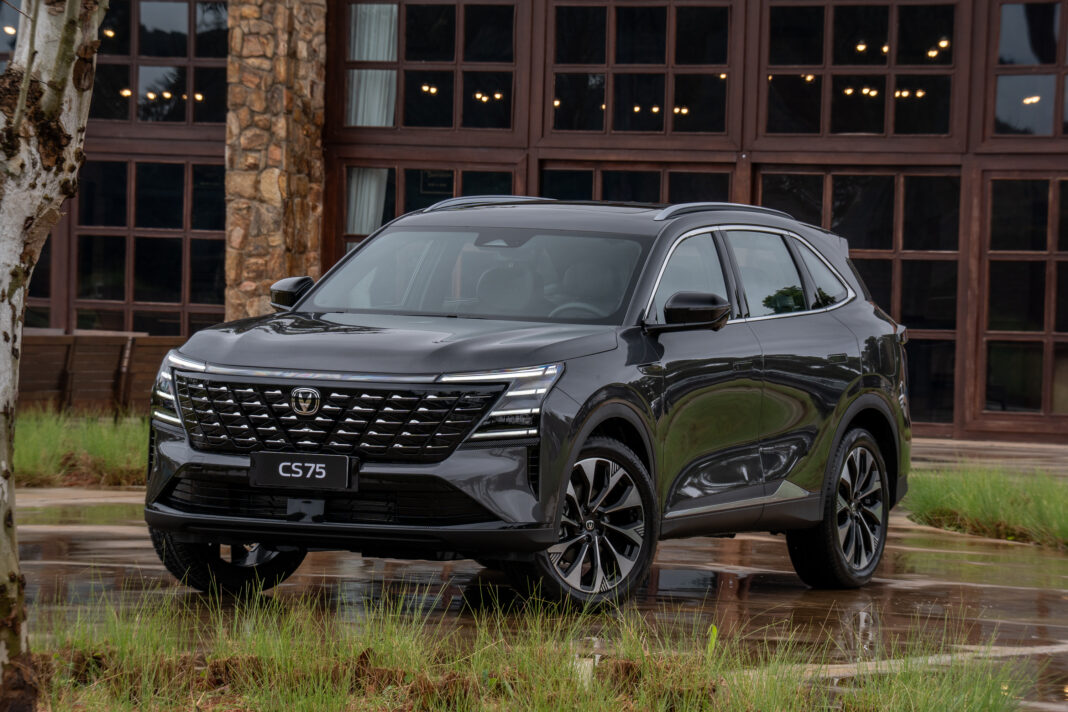 GAC Yue 7 com 536 cv e CAOA Changan CS75 chegam para agitar o mercado de SUVs