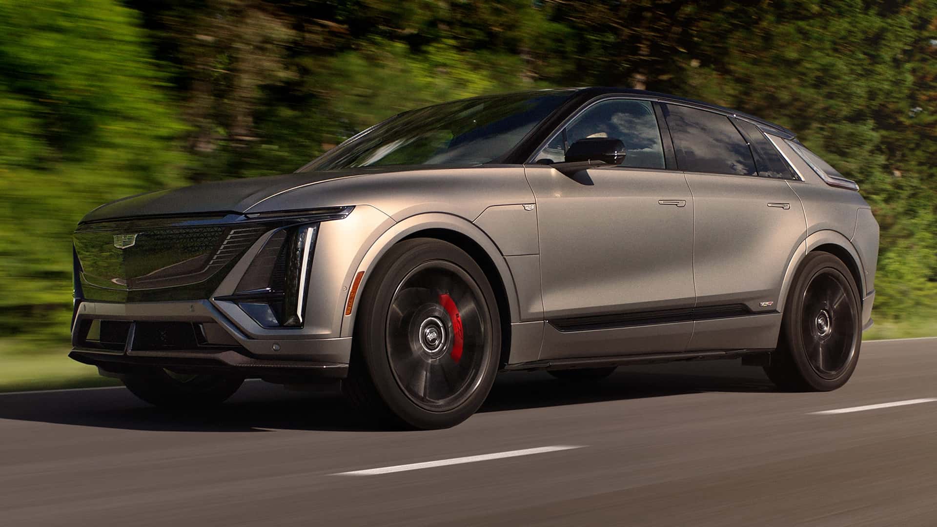 Cadillac Lyriq e Vistiq chegam ao Brasil: preços e autonomia
